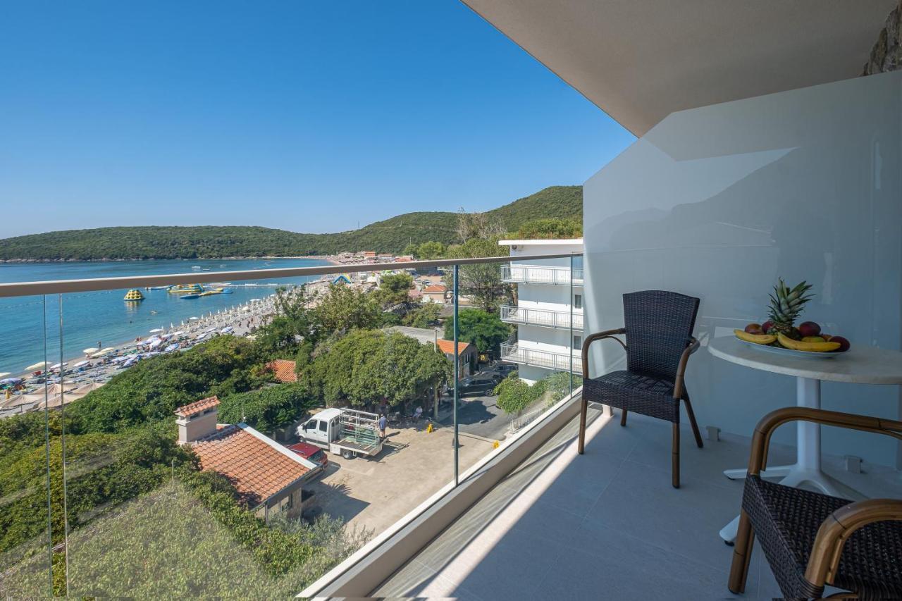 Poseidon The Beach Hotel Budva Buitenkant foto