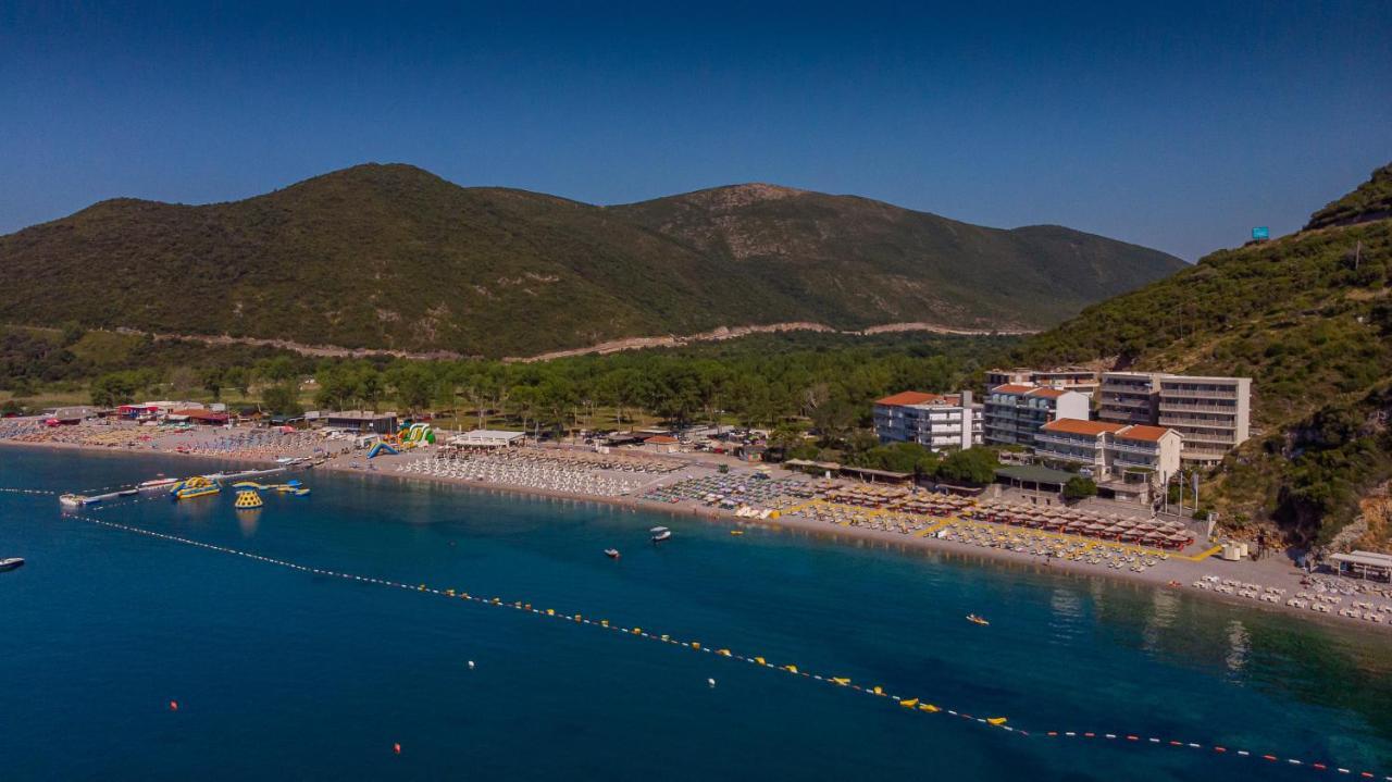 Poseidon The Beach Hotel Budva Buitenkant foto