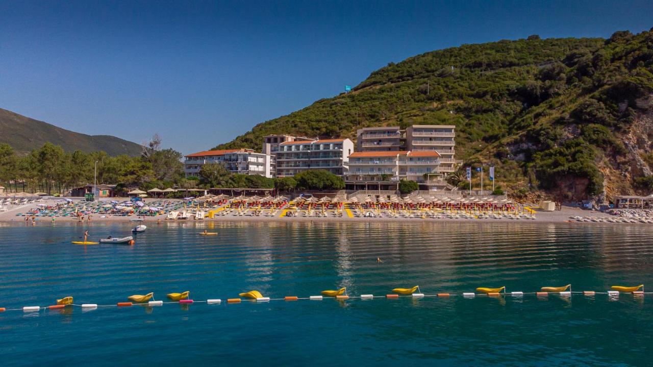 Poseidon The Beach Hotel Budva Buitenkant foto