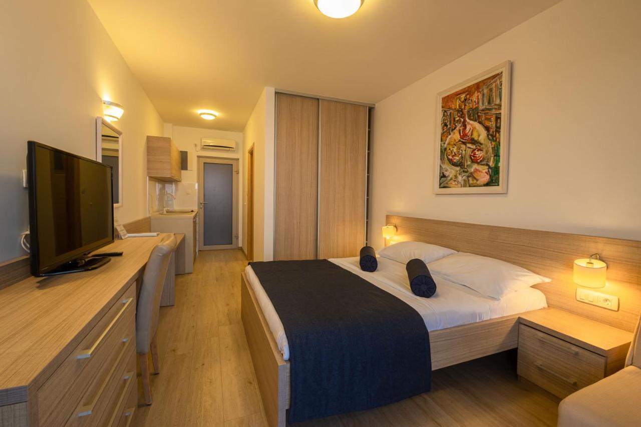 Poseidon The Beach Hotel Budva Buitenkant foto